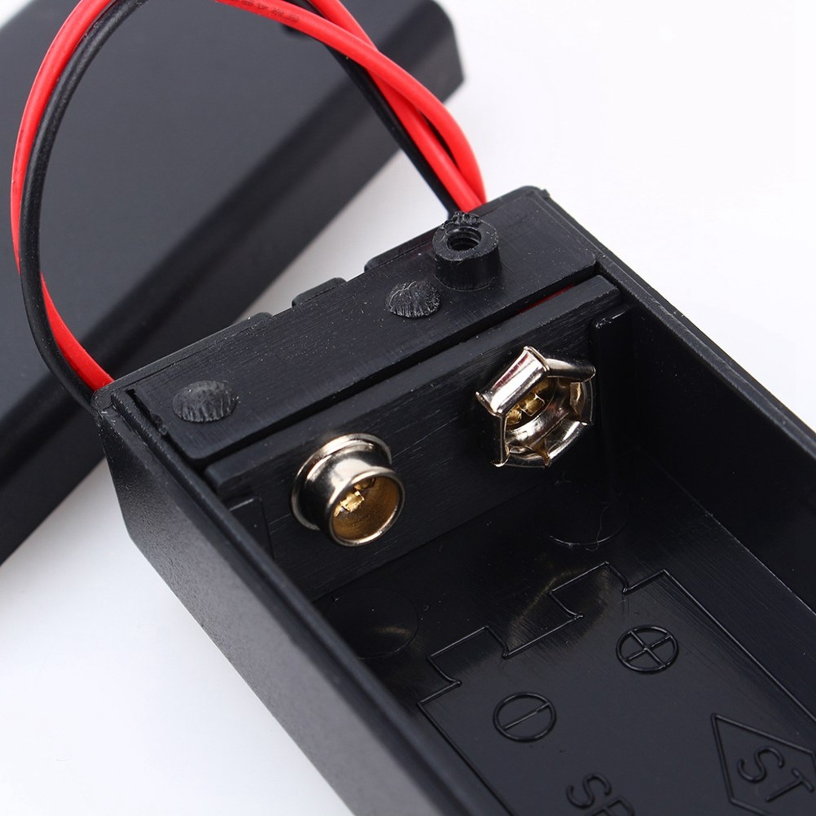 9V Volt PP3 Battery Holder Box - Battery Case Storage recension och pris